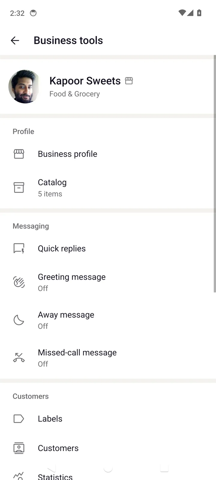 Business tools for a shop called Kapoor Sweets: business profile, catalogue, quick replies and greeting message.
